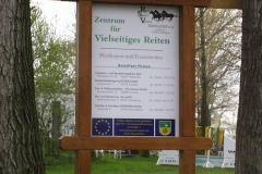 Bilder-Werbetafel-Reiterhof